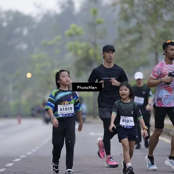 Runner Photo 8249282