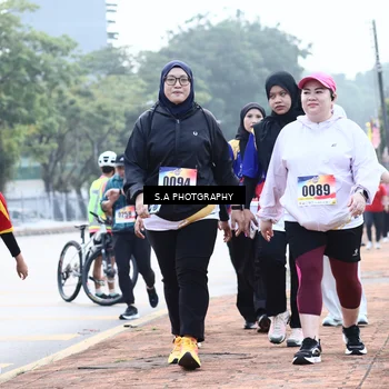Runner Photo 8249292