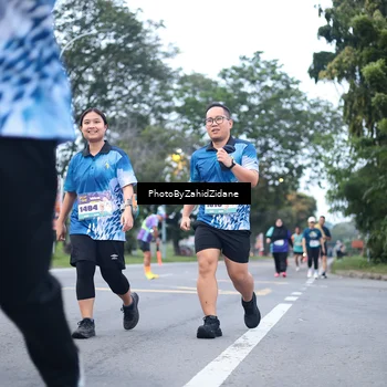 Runner Photo 8249293