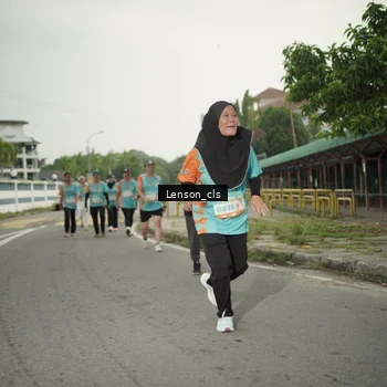 Runner Photo 8249385