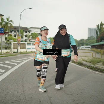 Runner Photo 8249402