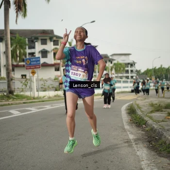Runner Photo 8249441