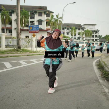 Runner Photo 8249448