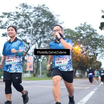 Runner Photo 8249456