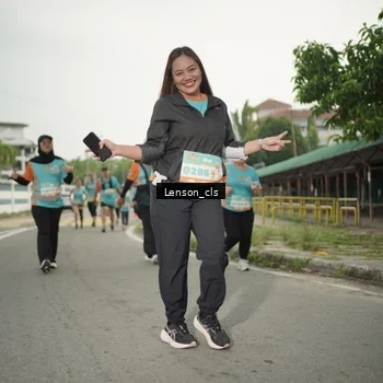 Runner Photo 8249477