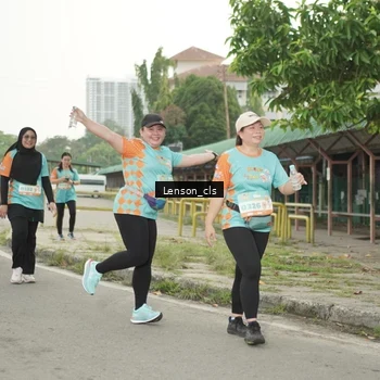 Runner Photo 8249481