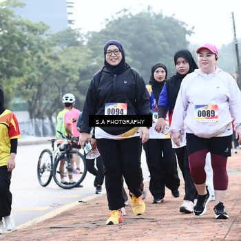 Runner Photo 8249536