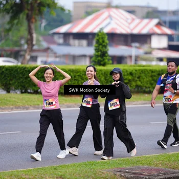 Runner Photo 8249541