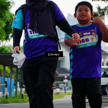 Runner Photo 8249543