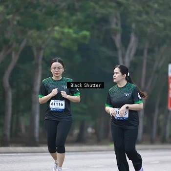 Runner Photo 8249603
