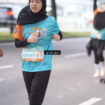 Runner Photo 8249635