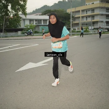 Runner Photo 8249639