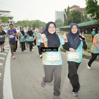Runner Photo 8249654