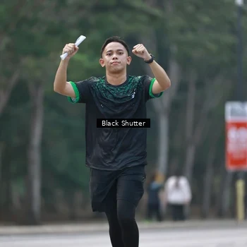 Runner Photo 8249676