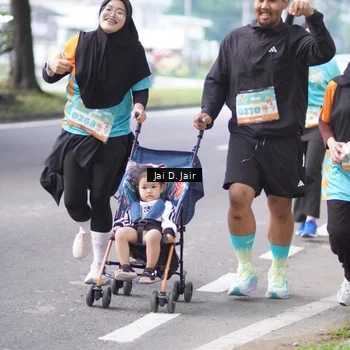 Runner Photo 8249683