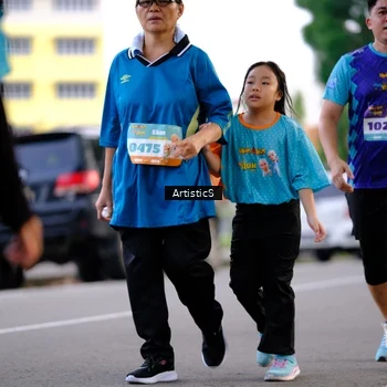 Runner Photo 8249754