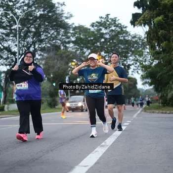 Runner Photo 8249786