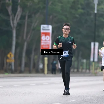 Runner Photo 8249797