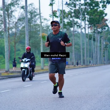 Runner Photo 8249873
