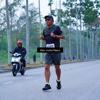 Runner Photo 8249875