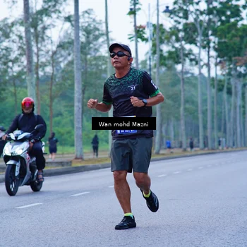 Runner Photo 8249907