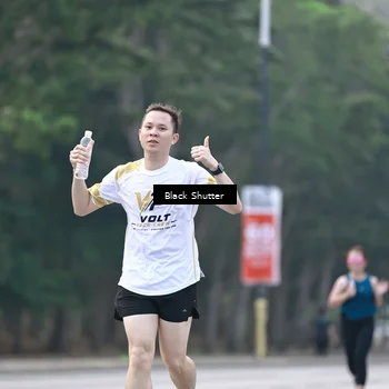 Runner Photo 8249919