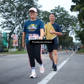 Runner Photo 8249922