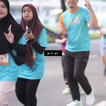 Runner Photo 8249935