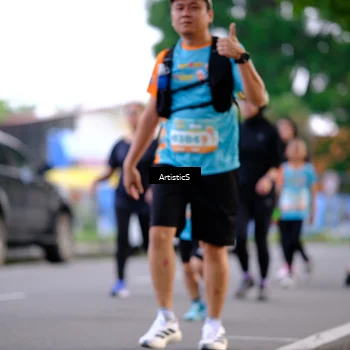 Runner Photo 8249988