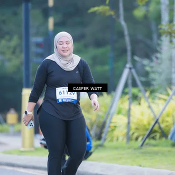 Runner Photo 8250008