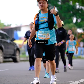 Runner Photo 8250021