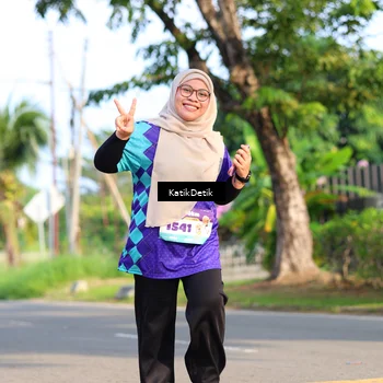 Runner Photo 8250039