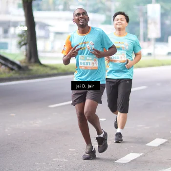 Runner Photo 8250042