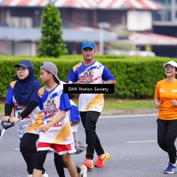 Runner Photo 8250050