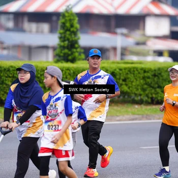 Runner Photo 8250076