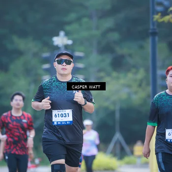 Runner Photo 8250081