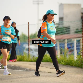 Runner Photo 8250096