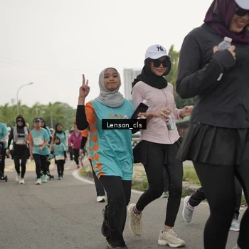 Runner Photo 8250133