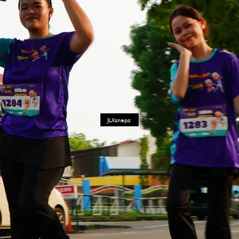 Runner Photo 8250144