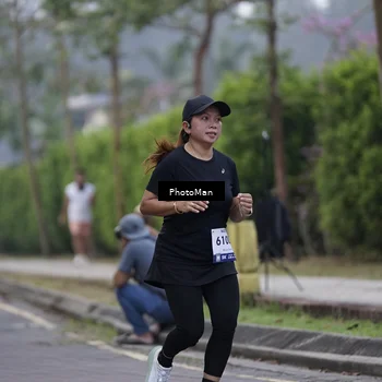 Runner Photo 8250146