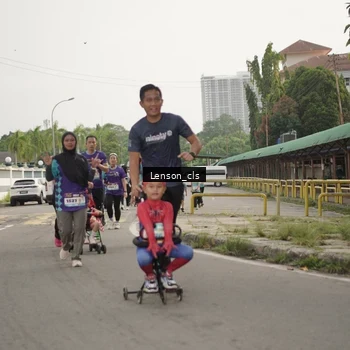 Runner Photo 8250149