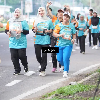 Runner Photo 8250165