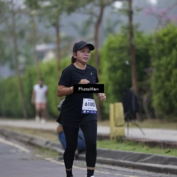 Runner Photo 8250171