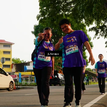 Runner Photo 8250172