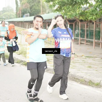 Runner Photo 8250184