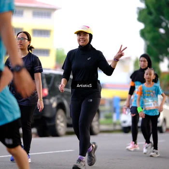 Runner Photo 8250192