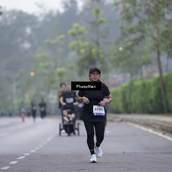 Runner Photo 8250214