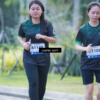 Runner Photo 8250244