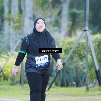 Runner Photo 8250256