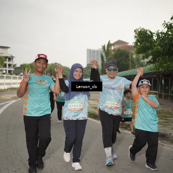 Runner Photo 8250259